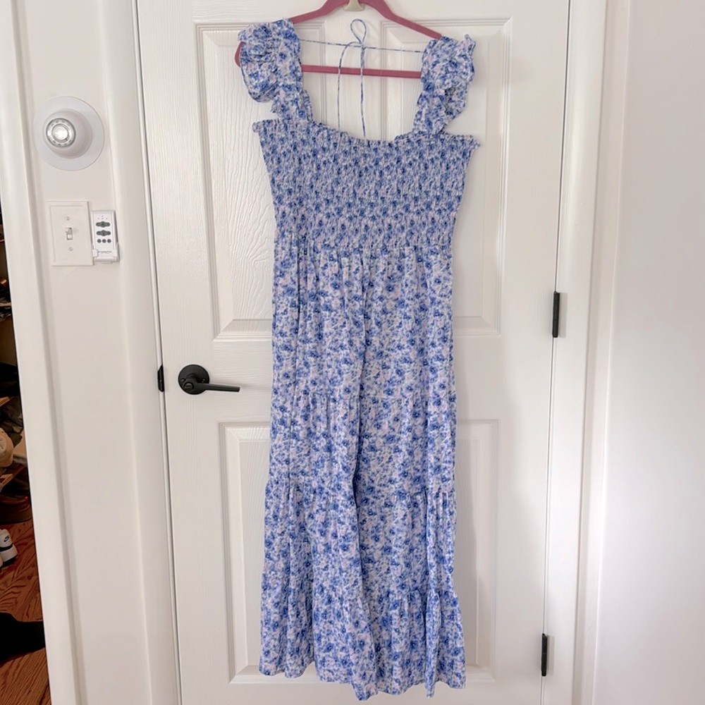 Beautiful Eileen West maxi dress size Large